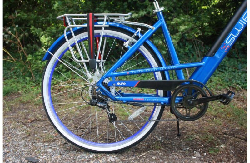 Swift Step Through electric Bike in Blue - Image 3